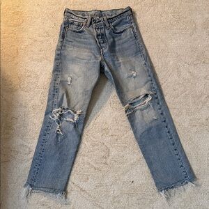 The best Levi’s jeans on the planet 🌎❤️‍🩹